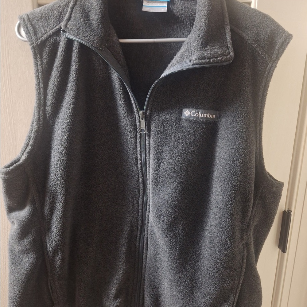 Columbia Black Fleece Jacket with Blue Trim